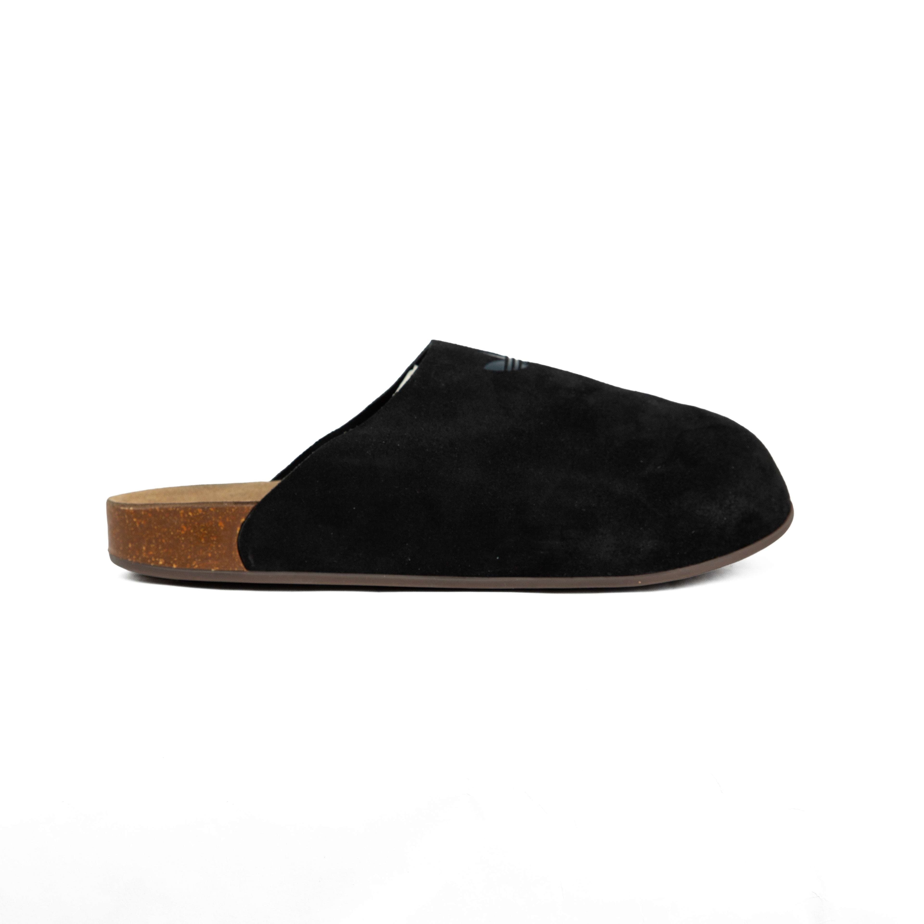 Premium Suede Trefoil Clogs - Black Minimalist Slip-On Mules