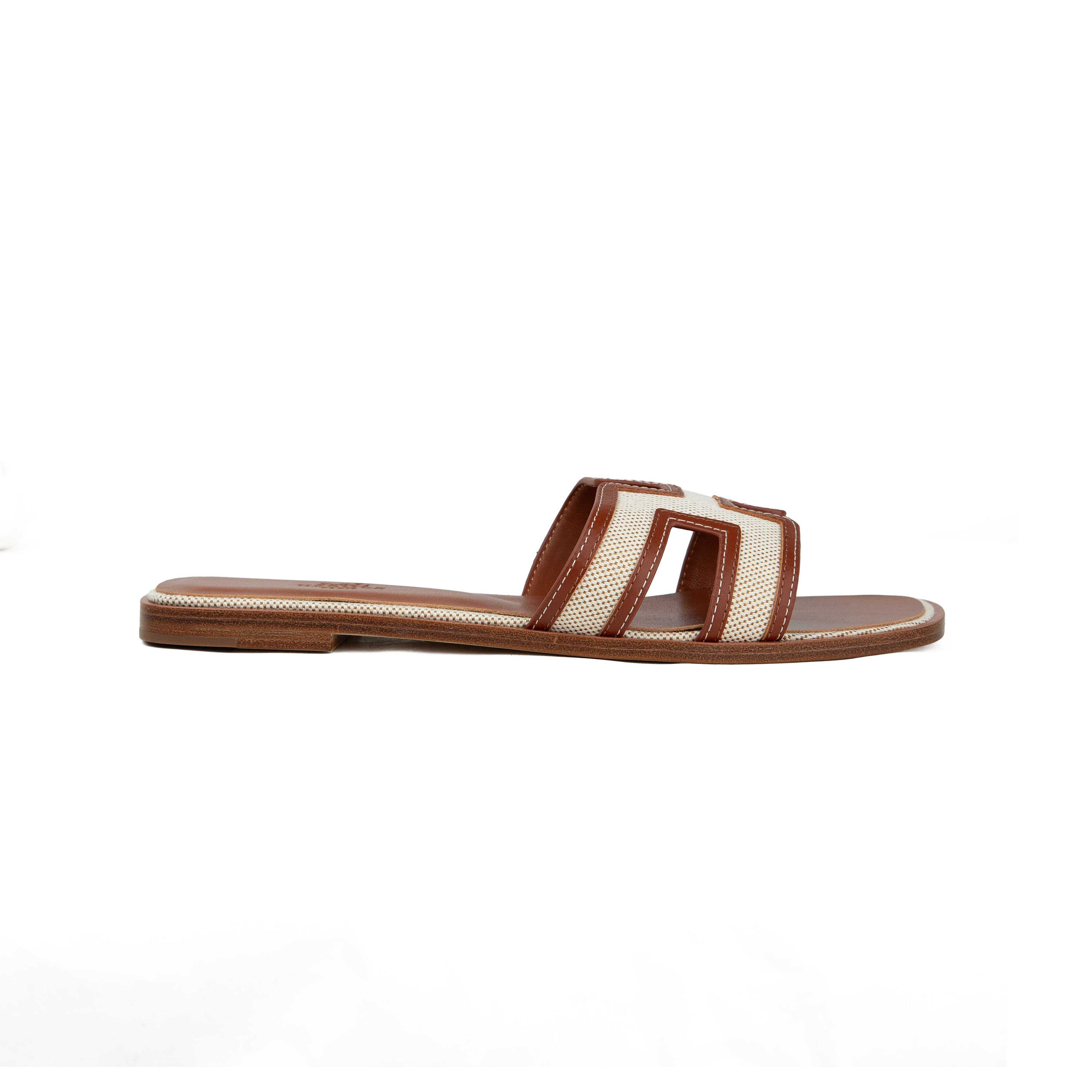 Hermès Oran Canvas Sandals - Gold Leather & Écru H-Slide