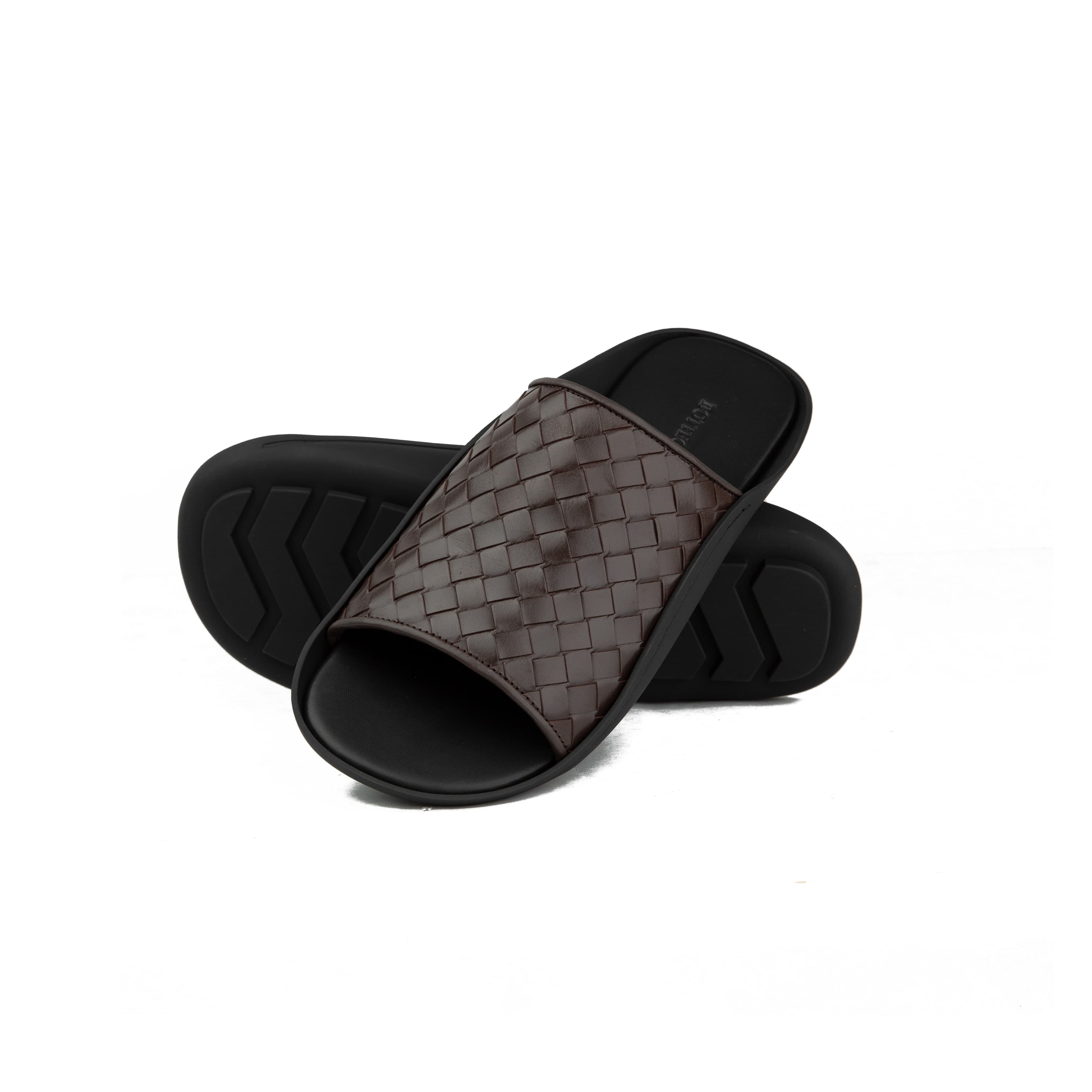 Bottega Veneta Intrecciato Leather Slides | Brown Men’s Shoes