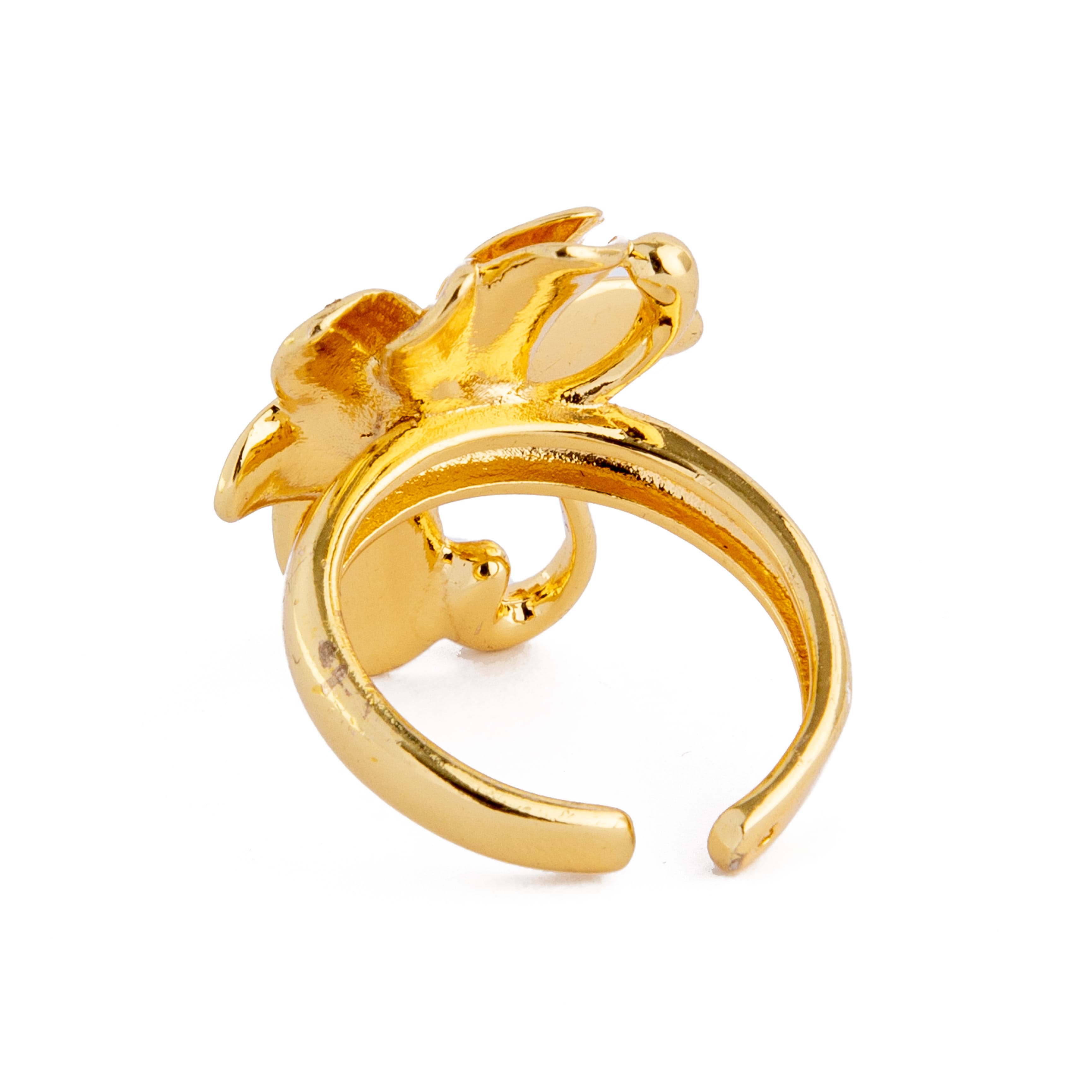 Gold floral ring for women with detailed flower design