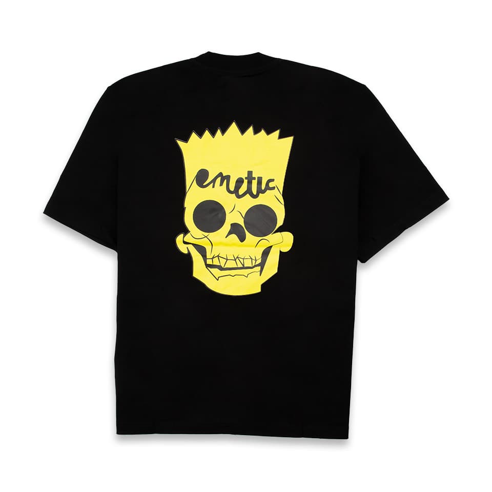 Black Bart Simpson skull smile graphic t-shirt. Funny cartoon skull tee.
