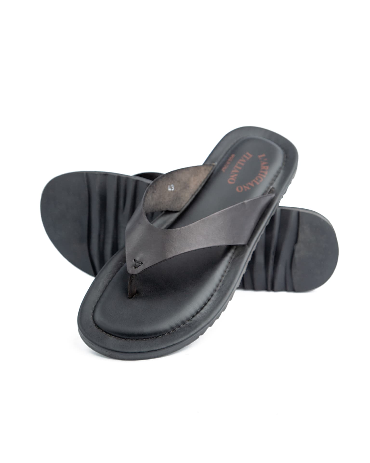 Premium black leather toe-ring sandals for men – stylish, durable, and comfortable for everyday wear and summer outings.