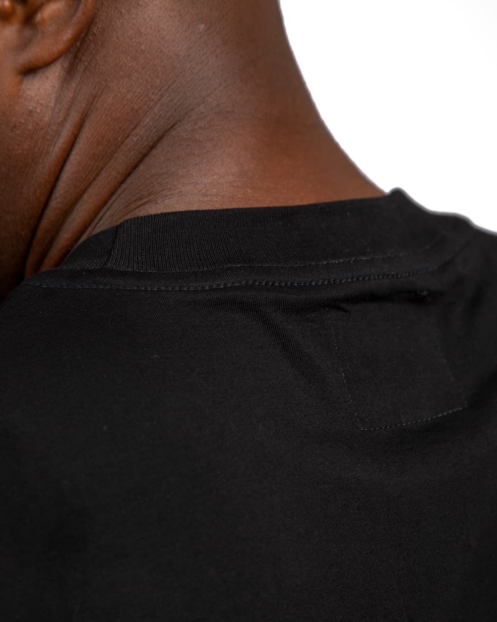Agu & Sons Ltd Men's Classic Black Sleeveless Crew Neck T-Shirt - Comfortable, Stylish, and Versatile. Perfect for casual wear or athletic activities.