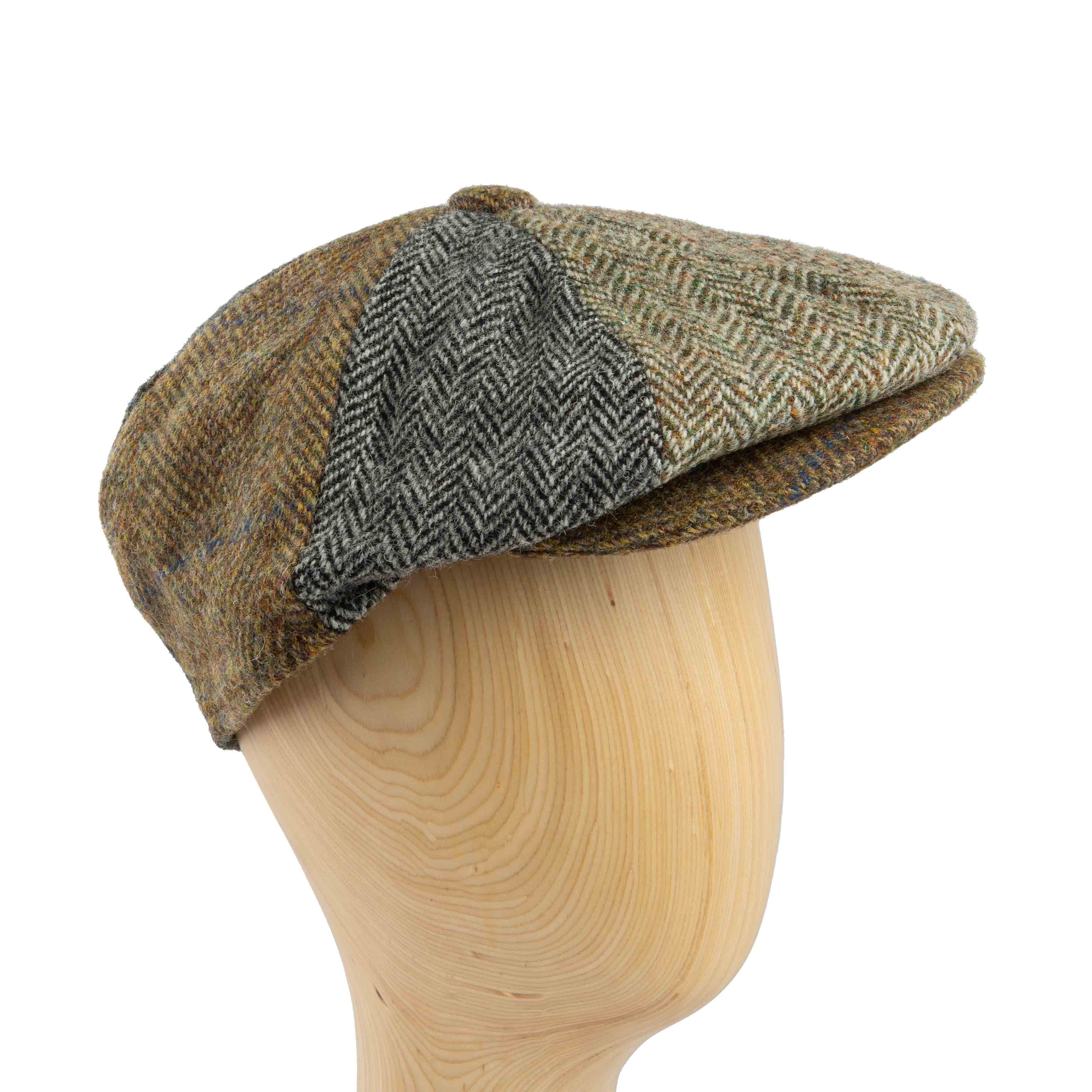 Unique multi-tweed patchwork newsboy cap for men, perfect for a vintage and rustic style.