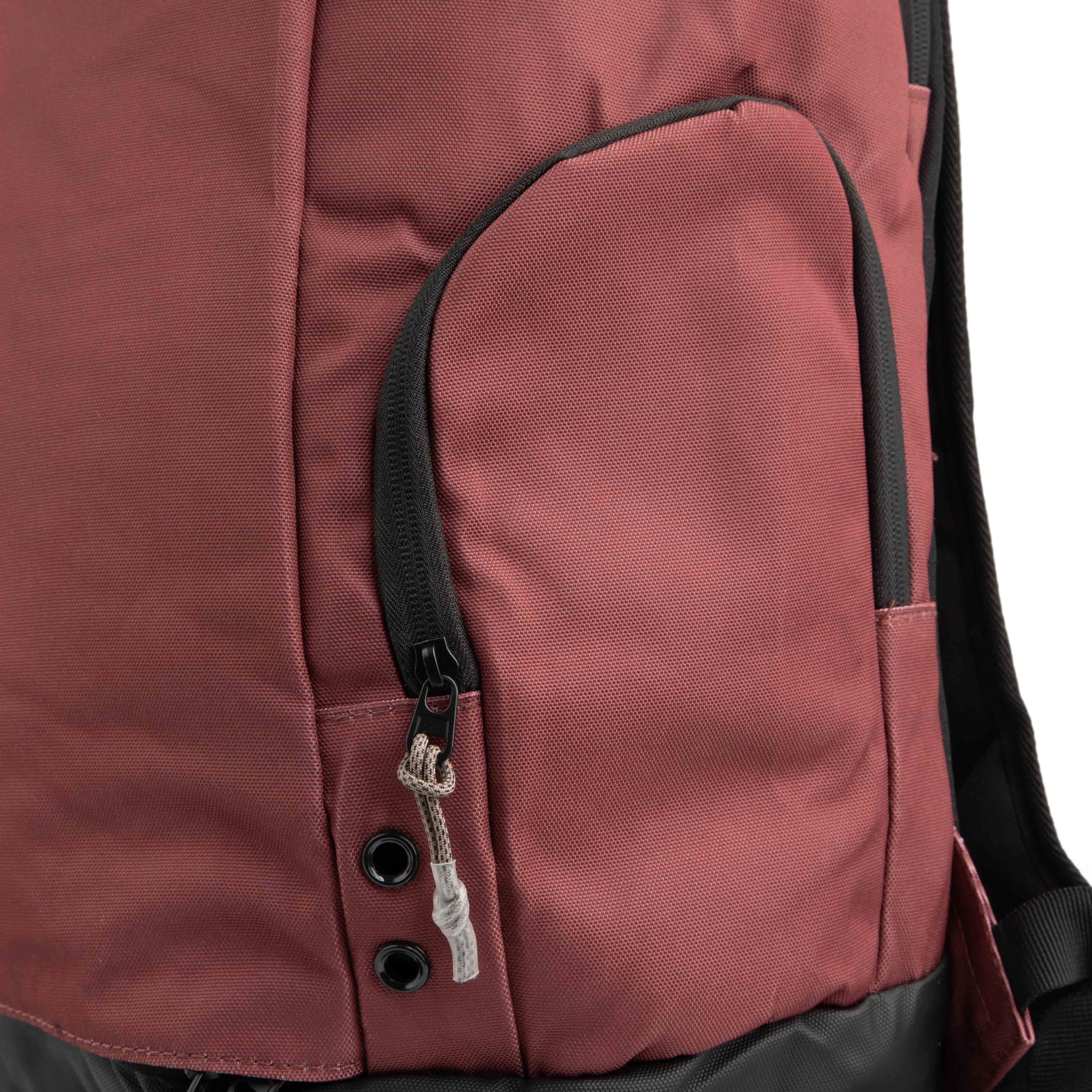 Nike Elite Pro basketball backpack, maroon, black logo, unisex, sports bag, gym bag, shoe compartment, athletic rucksack, men's and women's accessory.