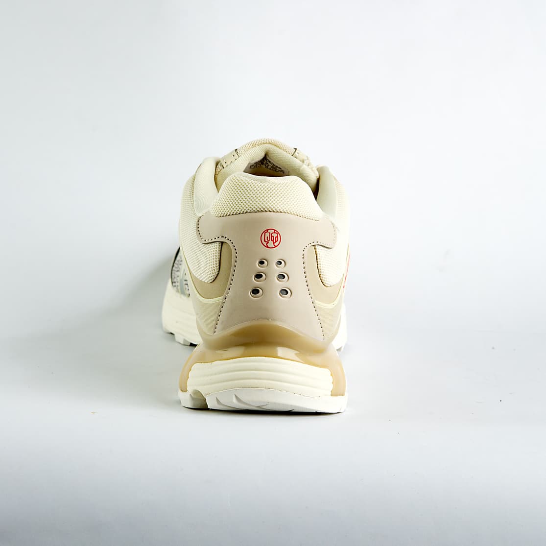 style with the Salomon XT-Whisper Panhui. These unisex sneakers blend trail-ready tech with modern aesthetics for unmatched comfort and versatility. Perfect for urban adventures and celebrating heritage