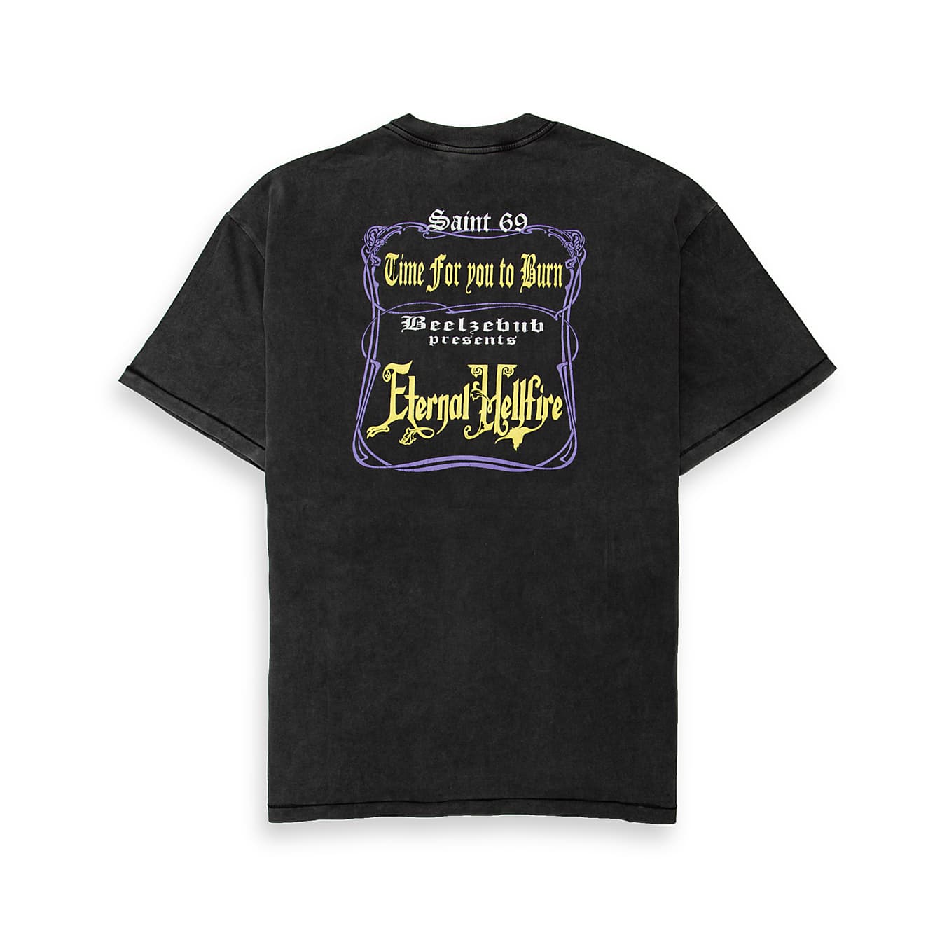 Elevate your streetwear collection with this premium cotton jersey graphic t-shirt. Crafted for an oversized, relaxed fit, this tee features a classic crewneck and short sleeves.