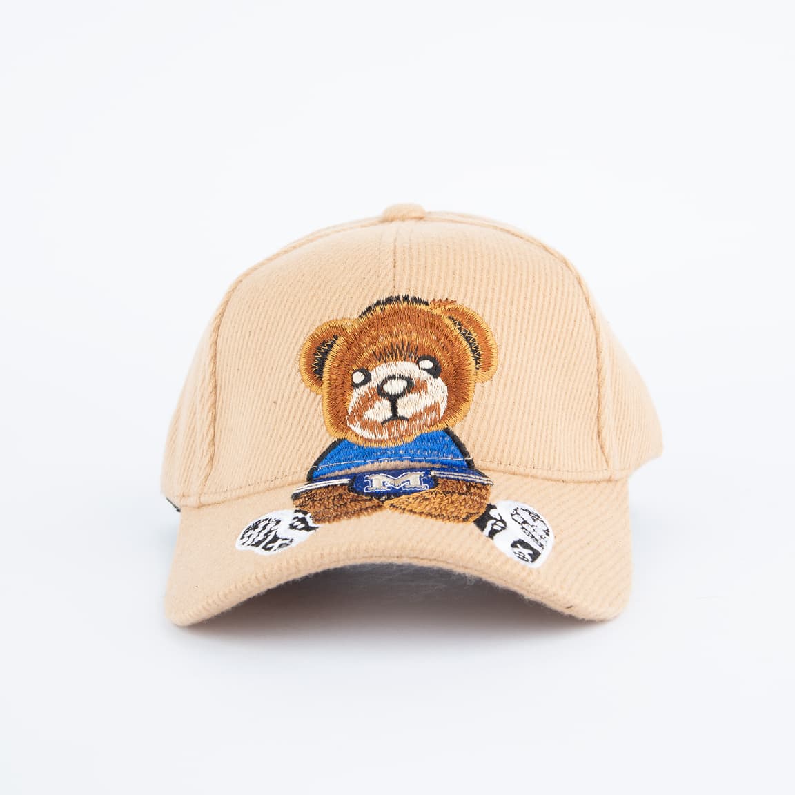 Beige teddy bear embroidered cap, unisex design with adjustable strap for a playful and stylish casual look, perfect for all ages.