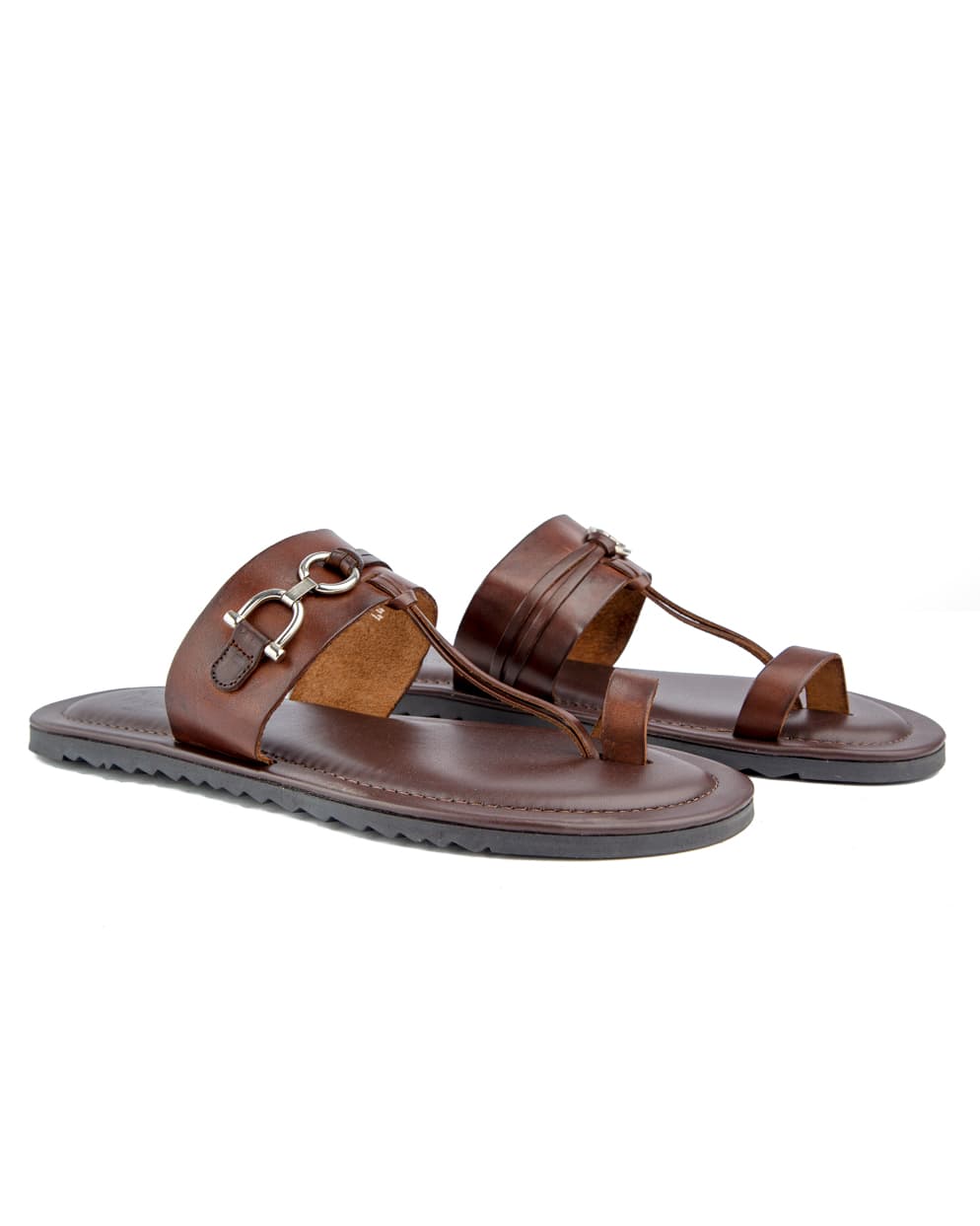 Elegant brown leather toe-ring sandals with a stylish metal buckle detail, designed for comfort, durability, and a touch of sophistication.