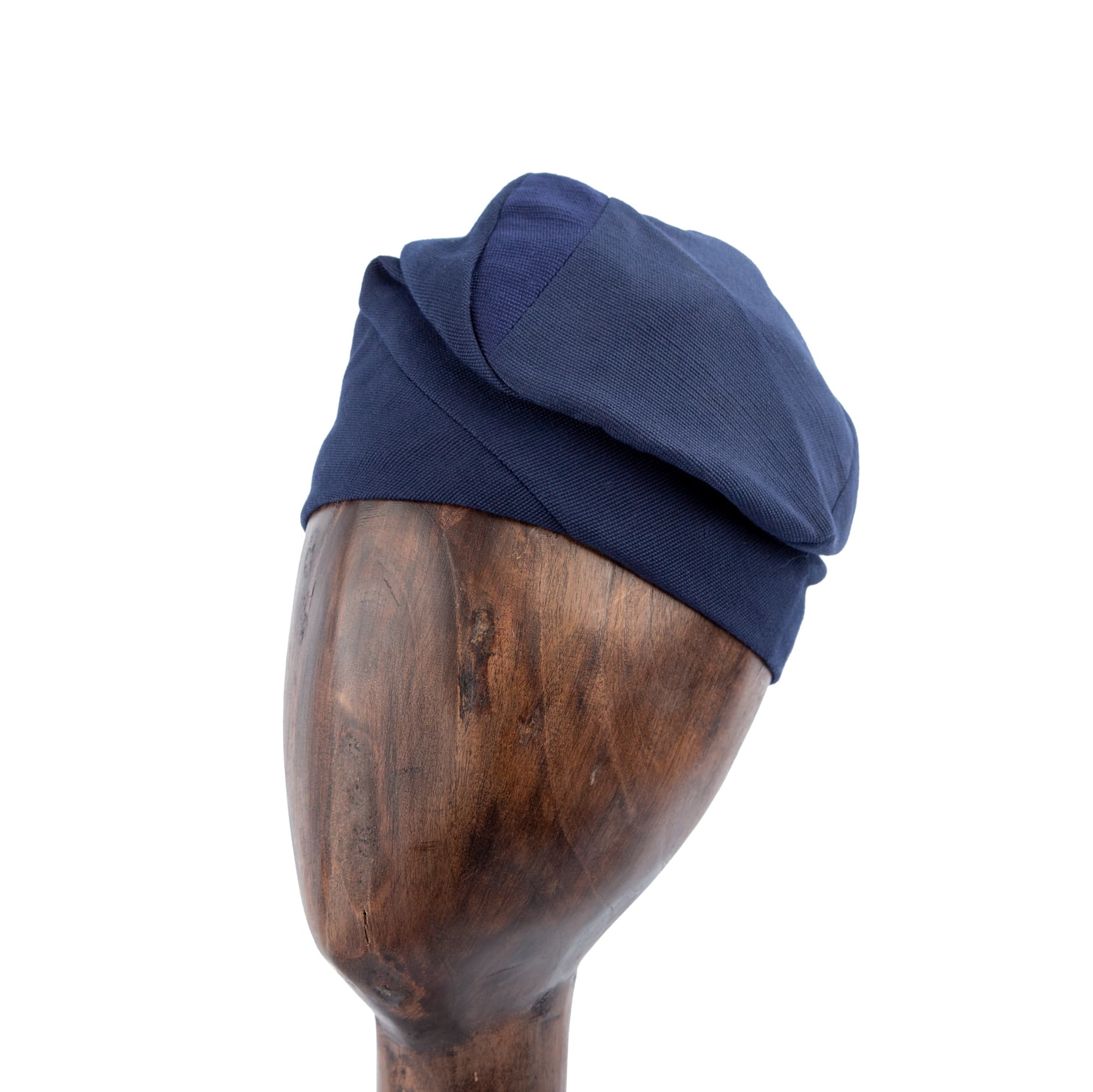The "Olórin" Fila - "Midnight Blue" a timeless piece that exudes sophistication. 