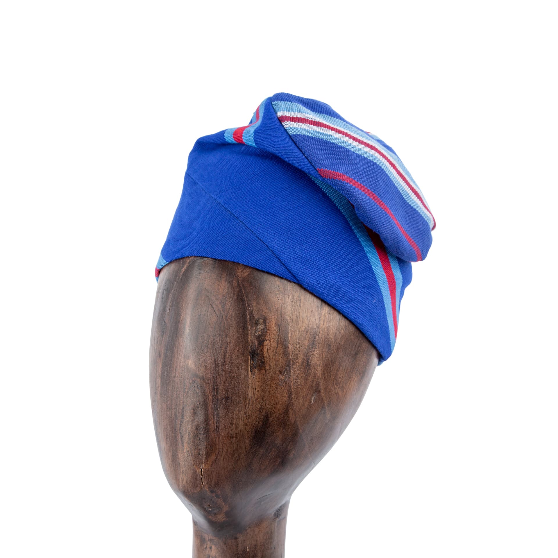 The "Ìgbésẹ́" Fila - "Azure Horizon" is a vibrant celebration of style and Yoruba heritage
