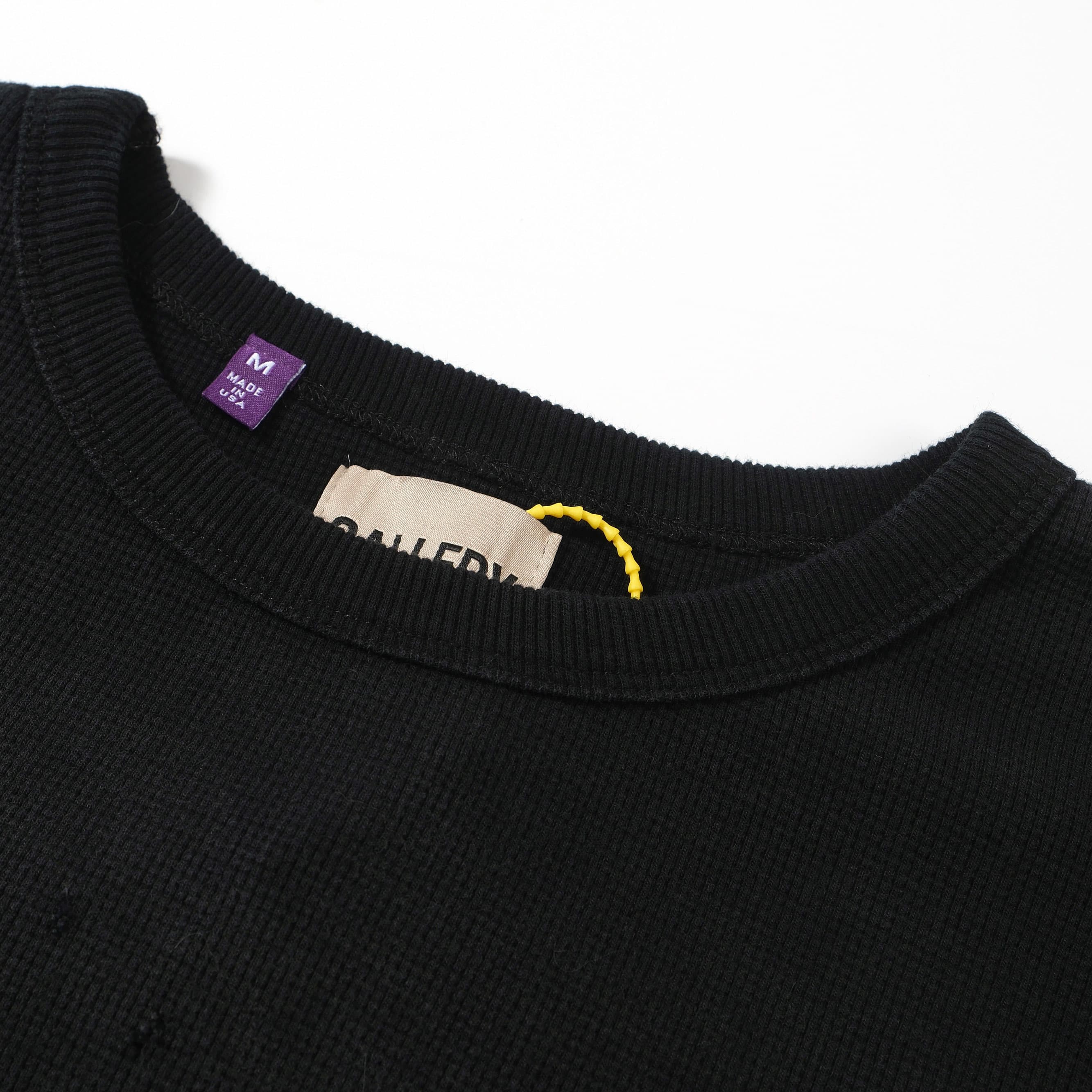 Unisex (GALLERY DEPT. apparel is typically designed with a relaxed fit suitable for all genders).