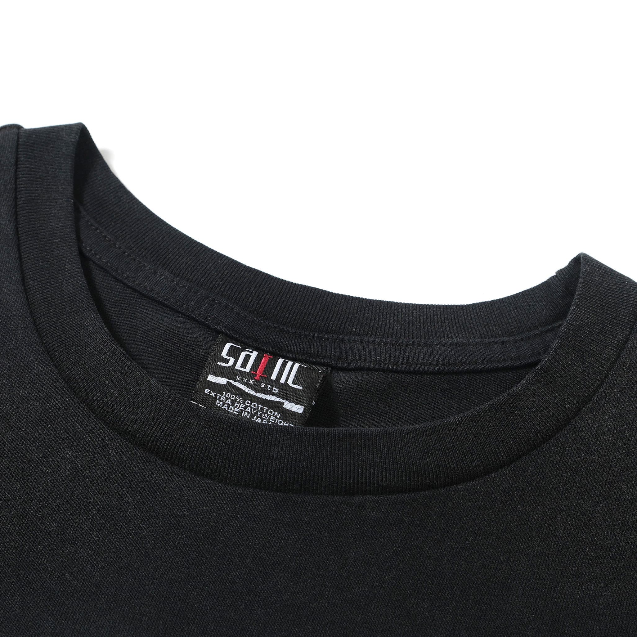 SAINT Mxxxxxx Black Alien Graphic Vintage Distressed T-Shirt