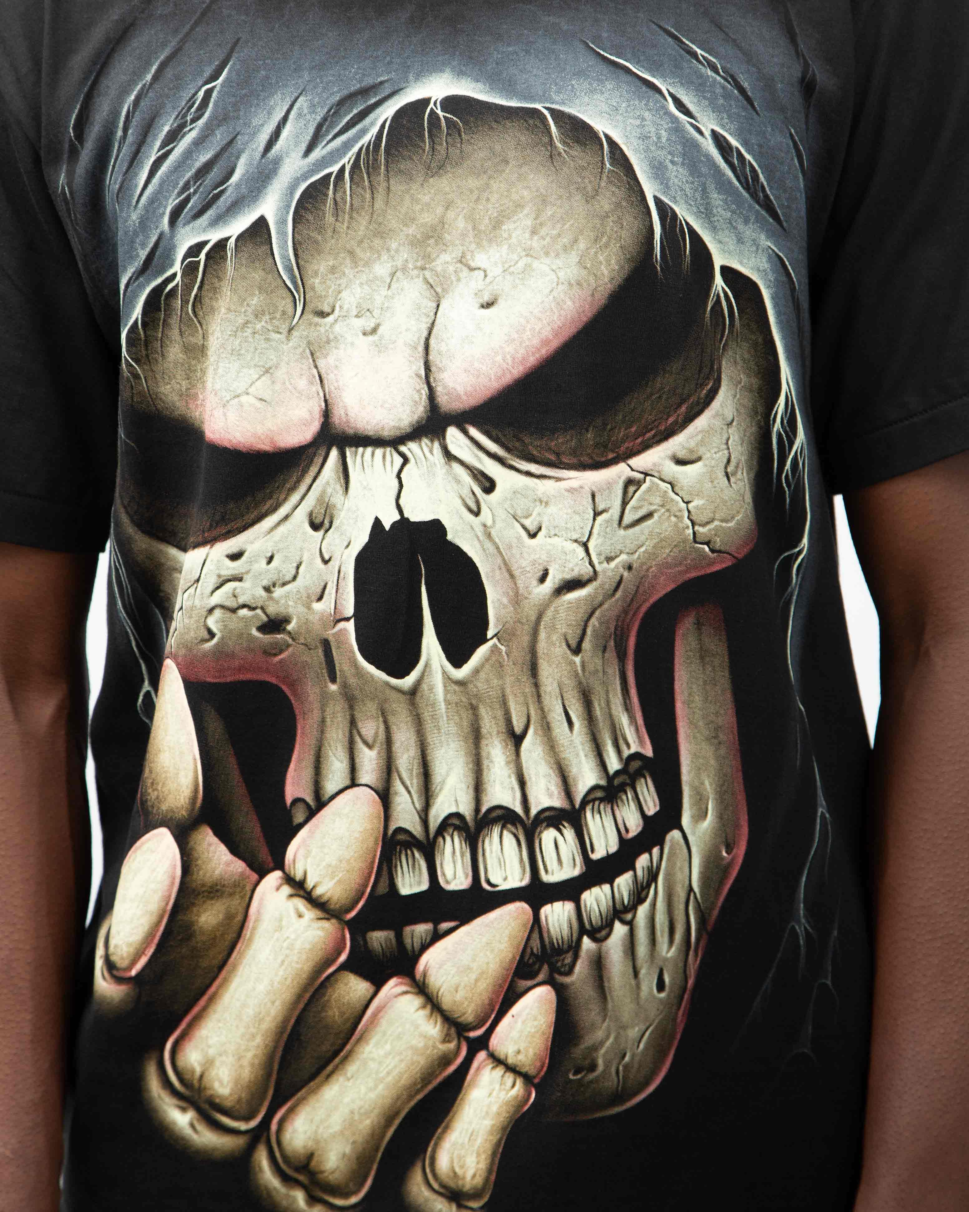 Dark Skull T-Shirt.