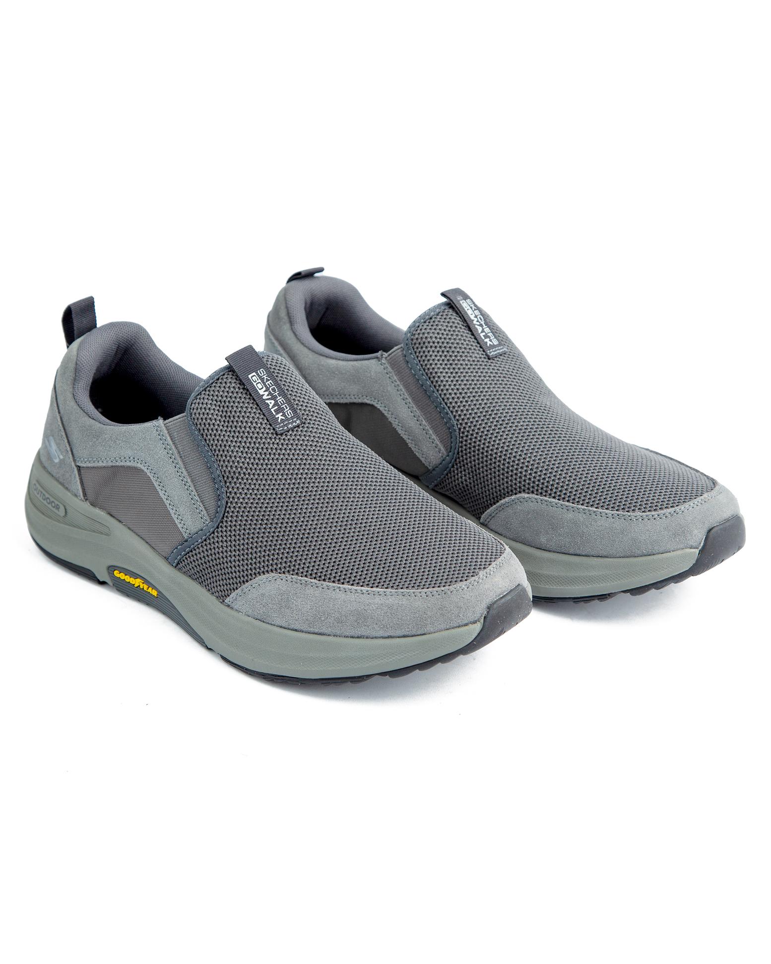 Skechers GO WALK Arch Fit - Grand Horizon men's walking shoes in dark grey mesh with synthetic overlays.