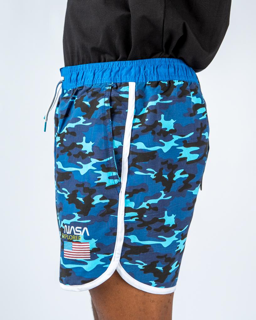 Men’s Blue Camo Beach Shorts – Quick Dry Swimwear with Elastic Waistband