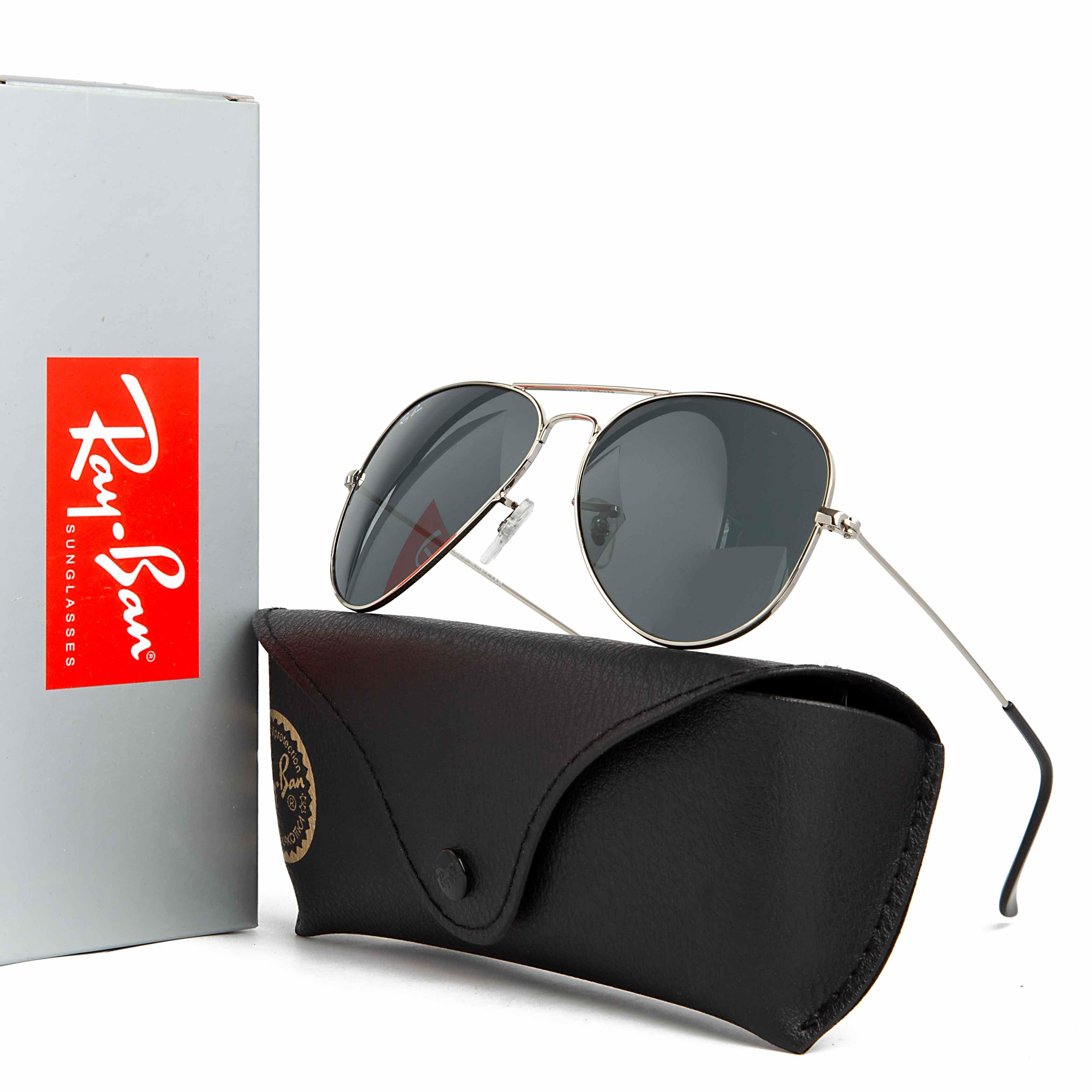 Classic Ray-Ban Aviator Sunglasses - Silver Frame with Dark Grey Lenses - Iconic Unisex Style