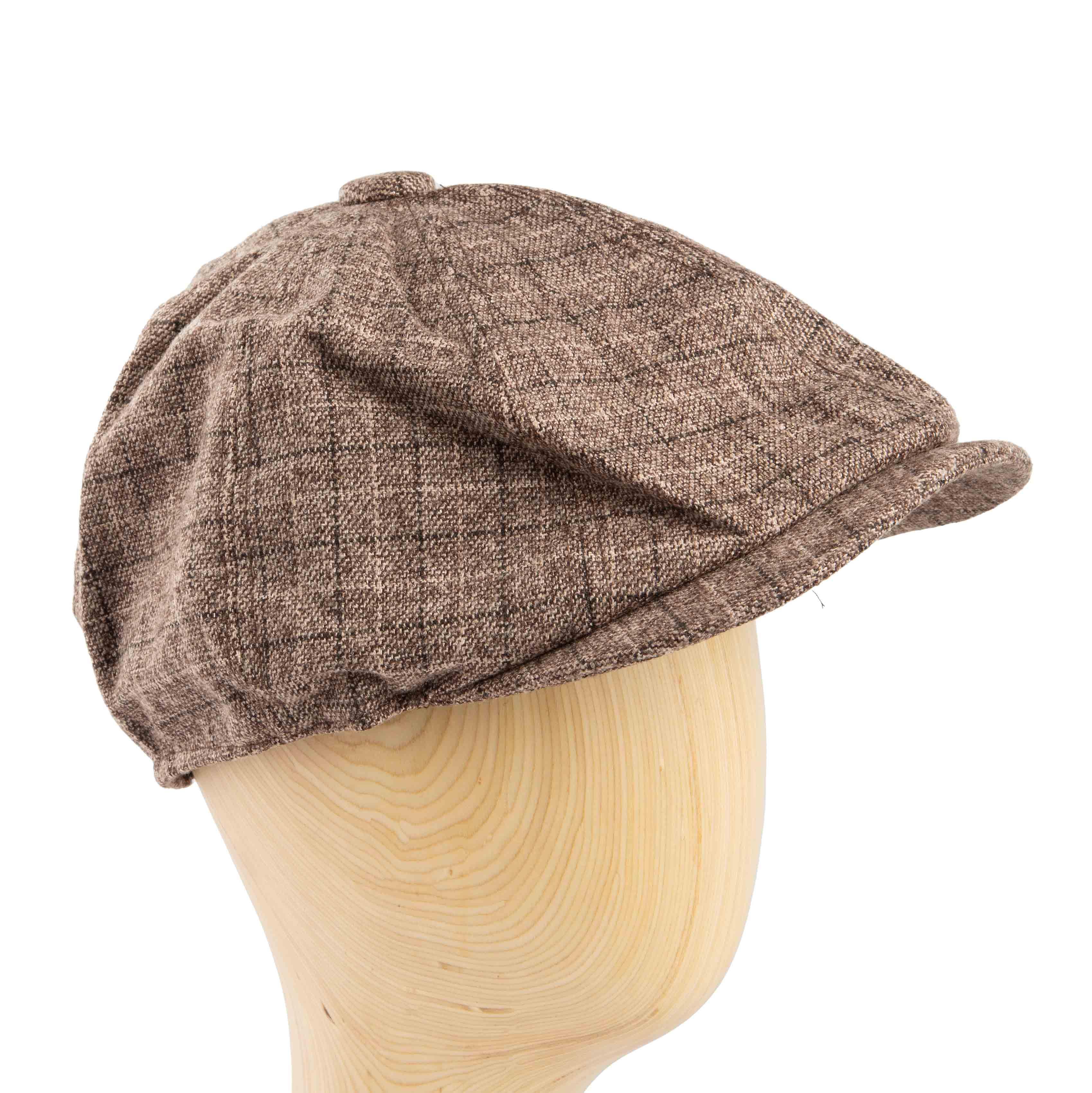 Classic brown plaid newsboy cap for men, perfect for vintage or casual autumn wear.
