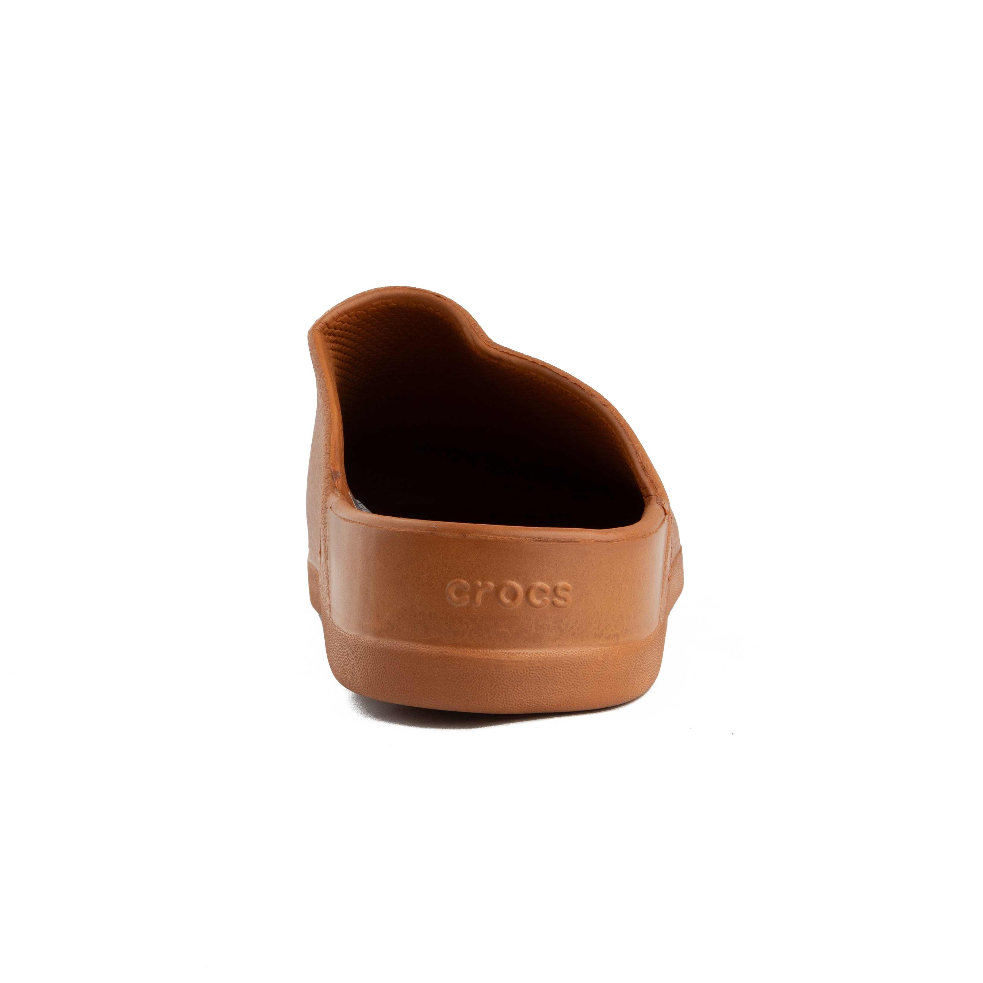  Step into ultimate comfort with these stylish brown Crocs Bistro Clogs. 
