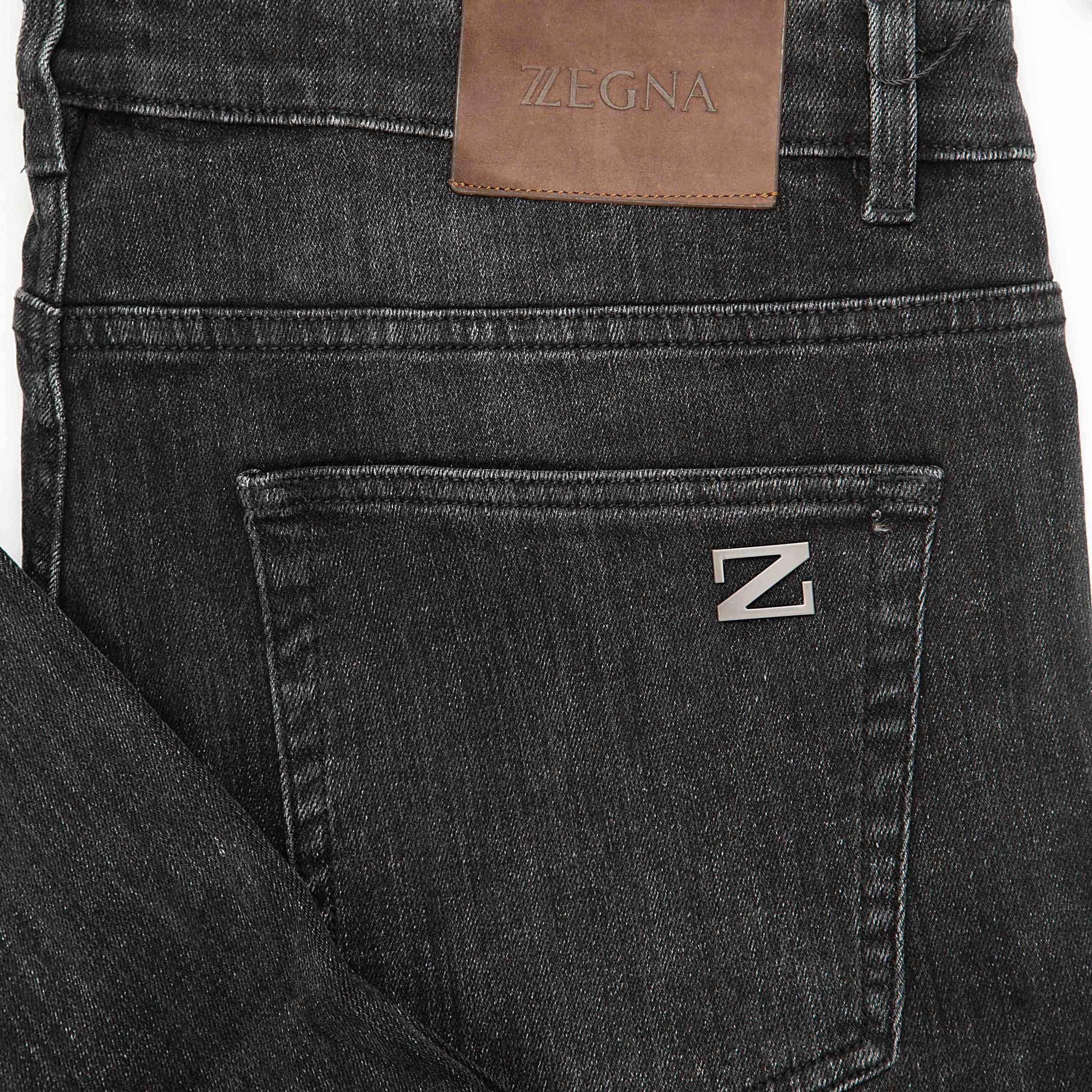 Men's Distressed Denim Jeans-Charcoal Grey