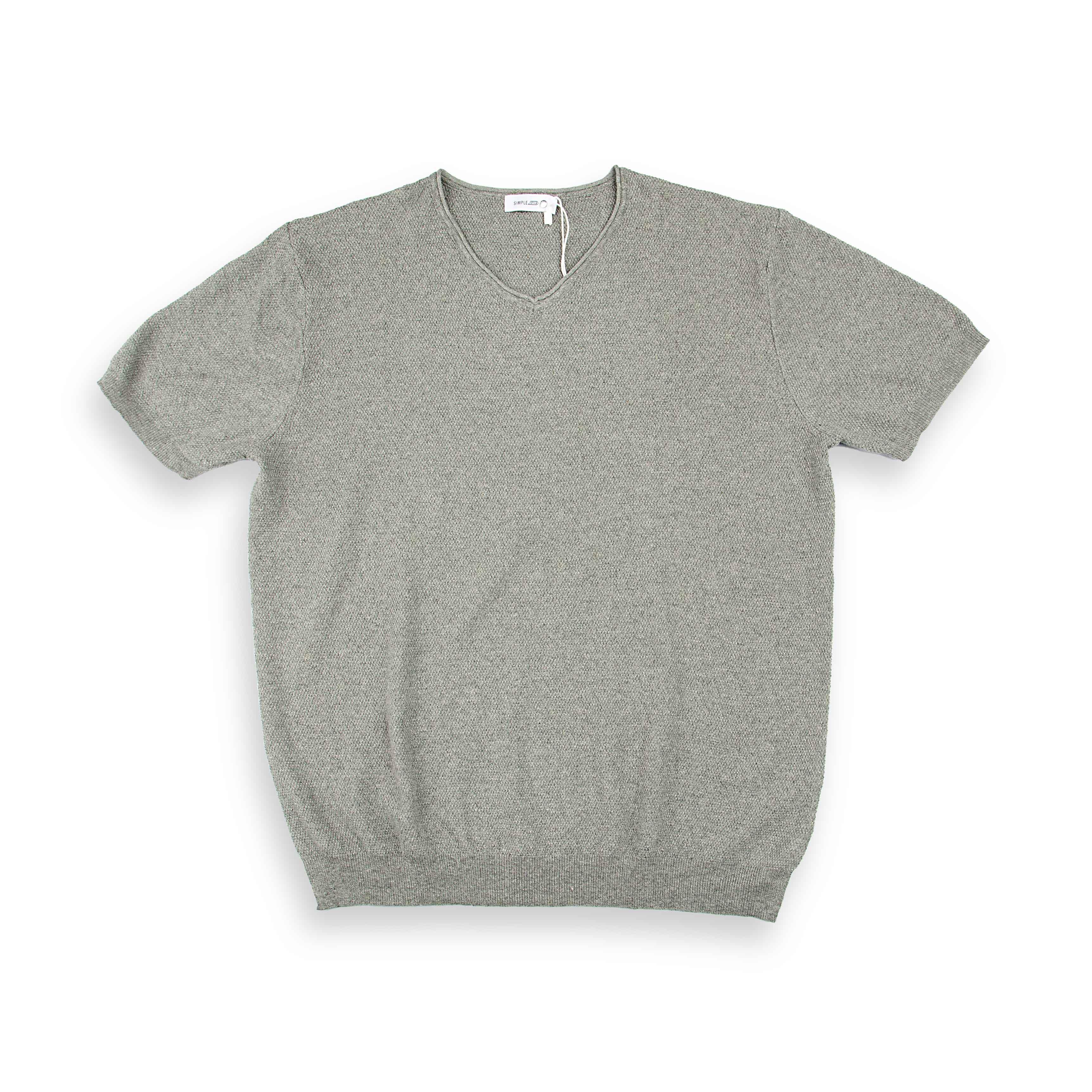 Men's Light Grey Knit V-Neck T-Shirt | Classic Style