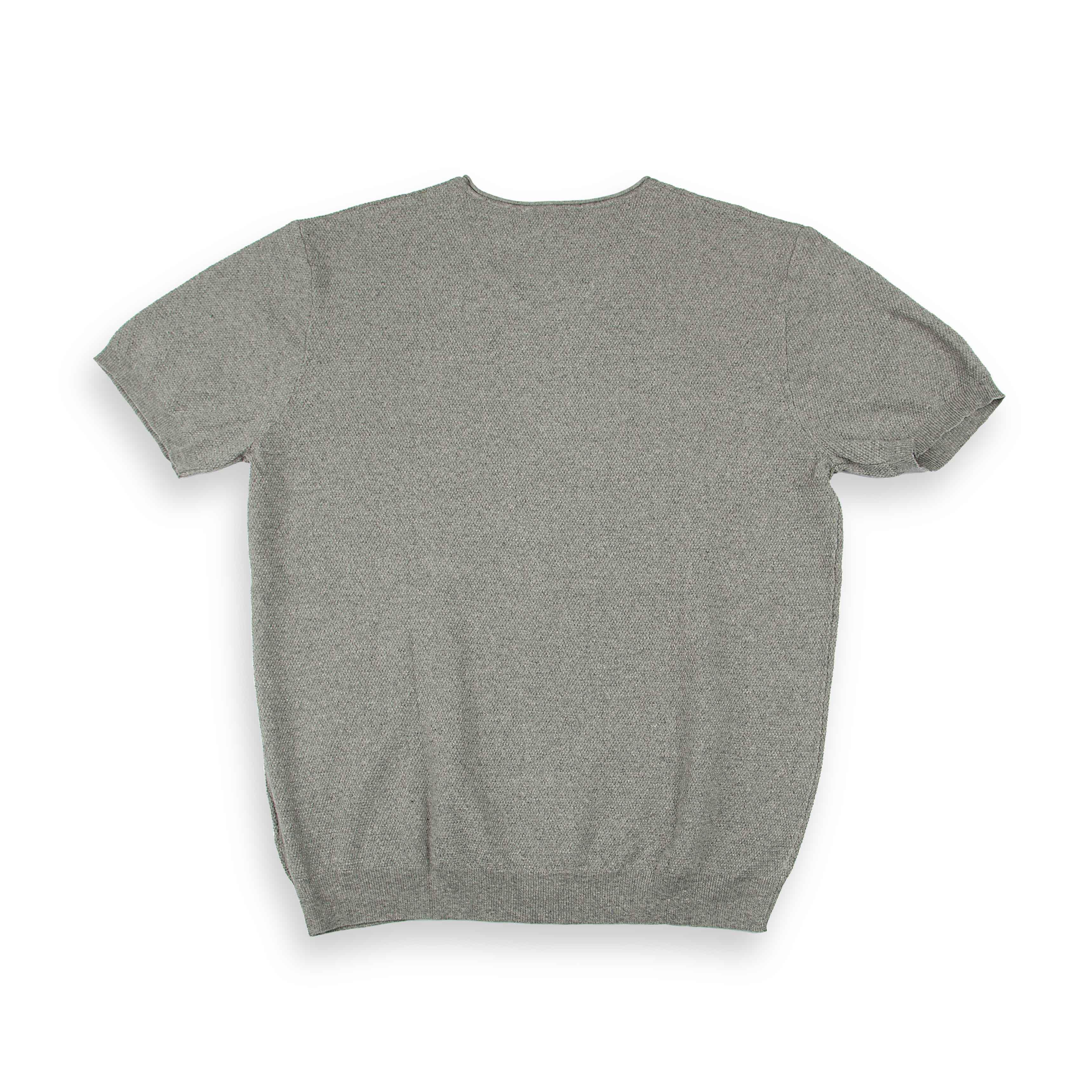 Men's Light Grey Knit V-Neck T-Shirt | Classic Style