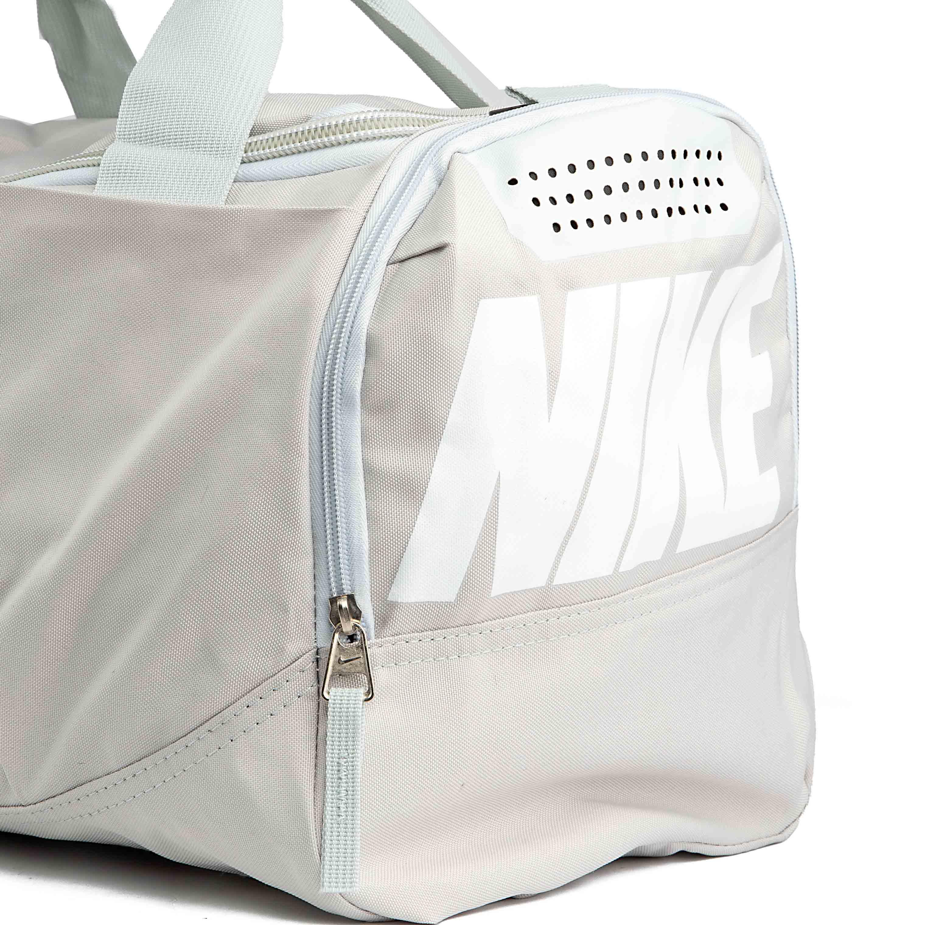 Durable and stylish light grey Nike Brasilia Training Duffel Bag. 