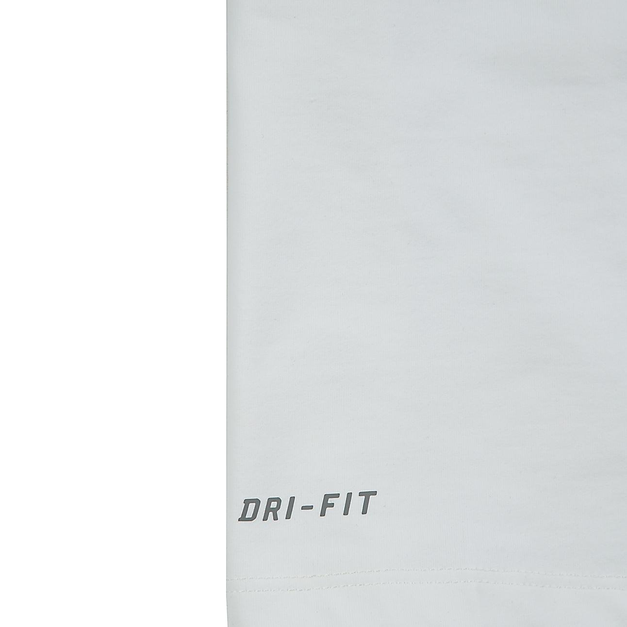 Nike Men's White Dri-FIT Legend Fitness T-Shirt with iconic Swoosh logo