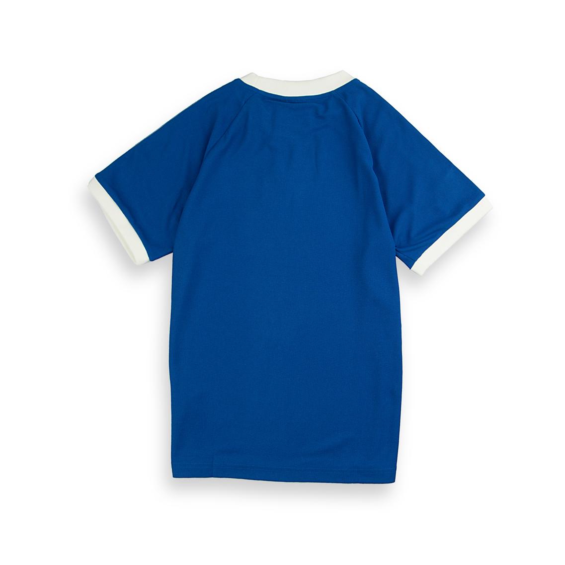  Adidas Originals Italy Adicolor Classics Royal Blue 3-Stripes Tee for Men – Vintage Football Style T-shirt with iconic Italia detailing & comfort. 