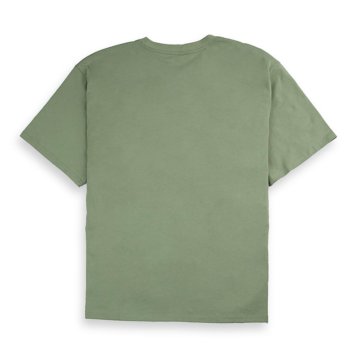 Nike Men's Sportswear Club T-Shirt in Jade Horizon Green with embroidered Futura logo, classic cotton tee for everyday comfort and style.