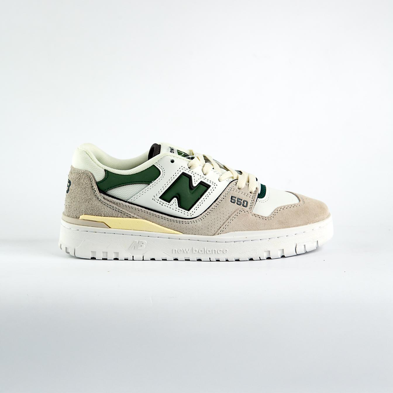 New Balance 550: Unisex Retro Basketball Sneaker