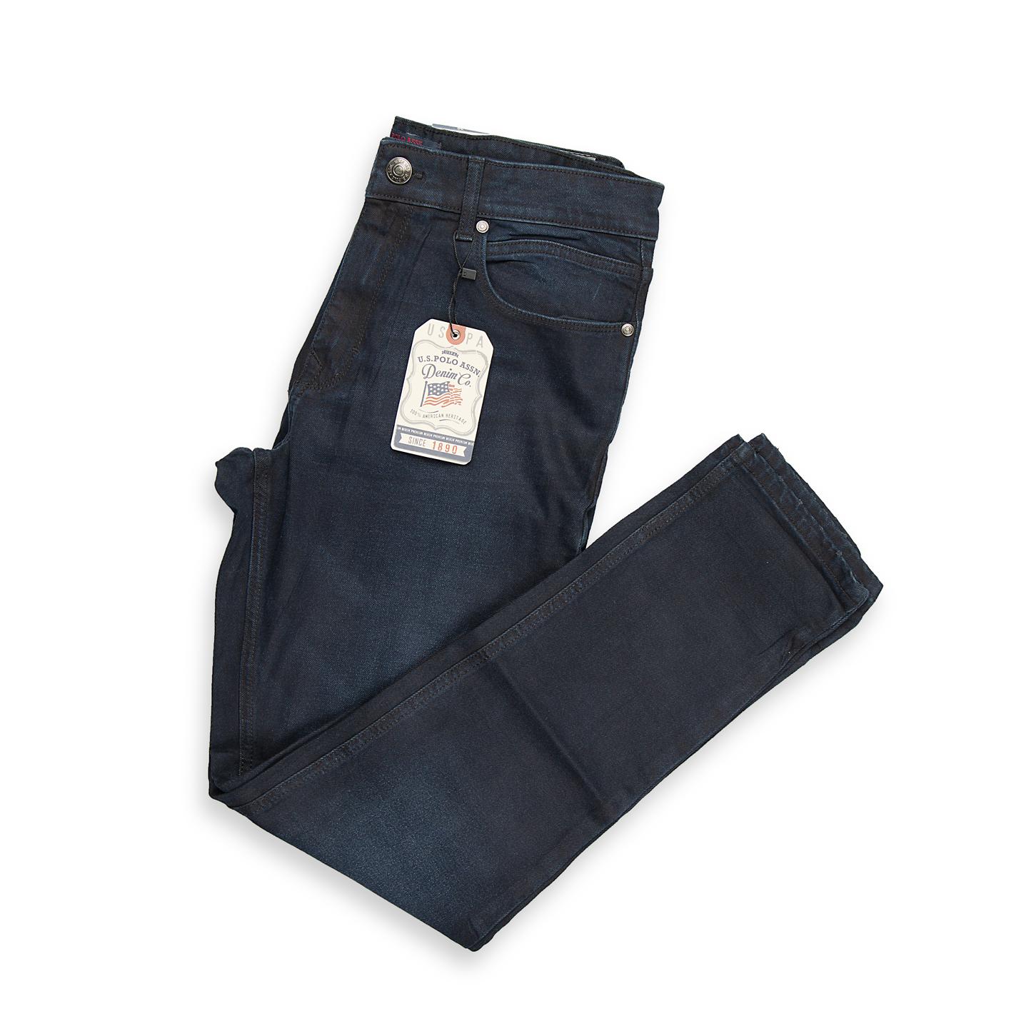 A modern staple for any wardrobe, these slim-fit jeans offer the perfect balance of style and comfort.