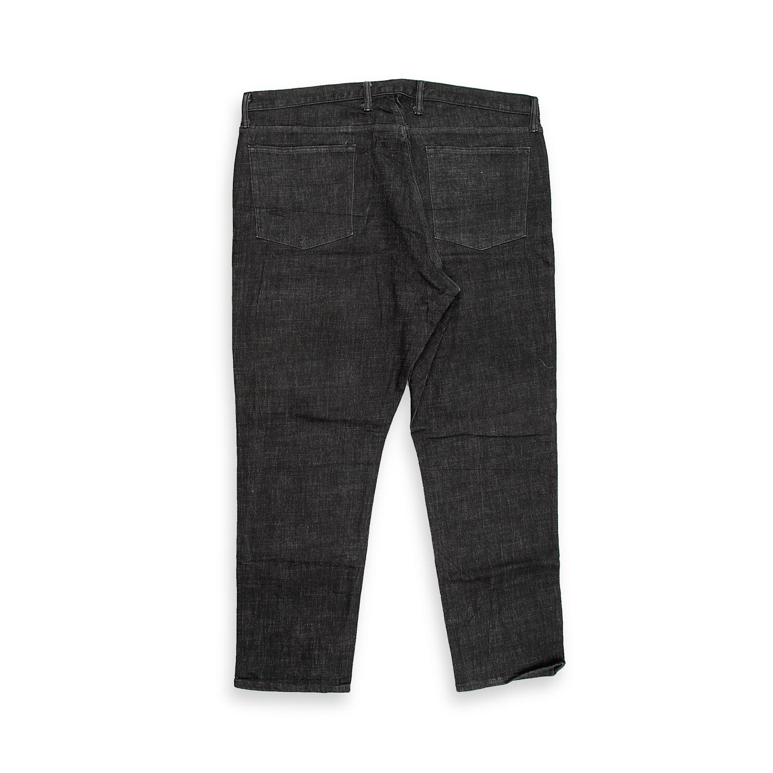 A sharp and sophisticated pair of five-pocket jeans in a deep, dark charcoal wash.