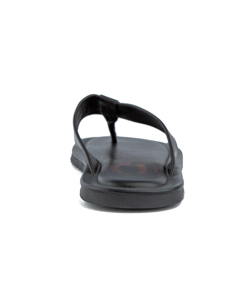 Men's Artigiano Italian black leather thong sandals.