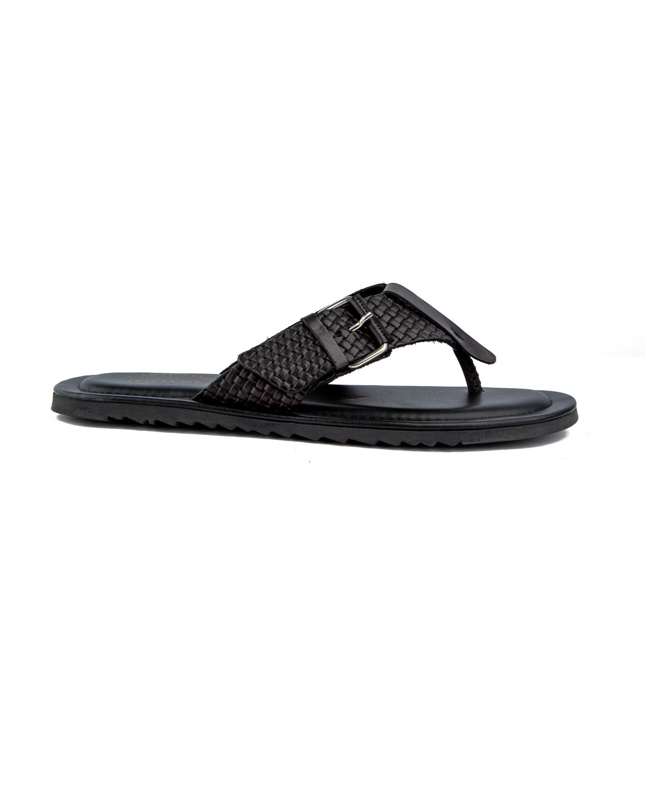Men's Artigiano Italian black leather thong sandals with buckle detail.