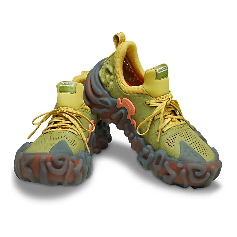 Salehe Bembury x Crocs Juniper  Sneaker. Experience unique design, breathable comfort, and fingerprint traction.