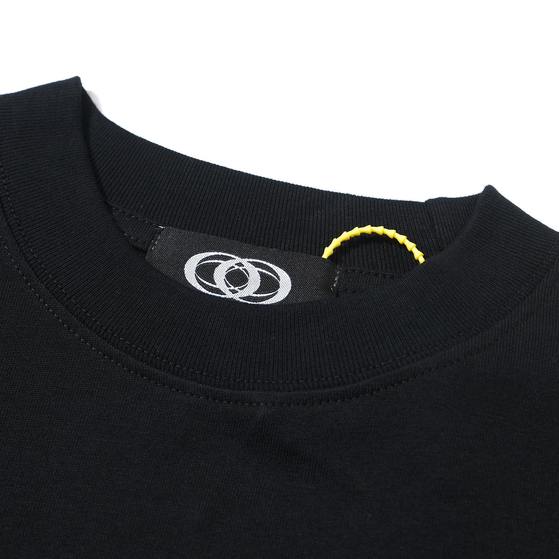 Unisex Oversized Black T-Shirt with Metal Graphic Logo