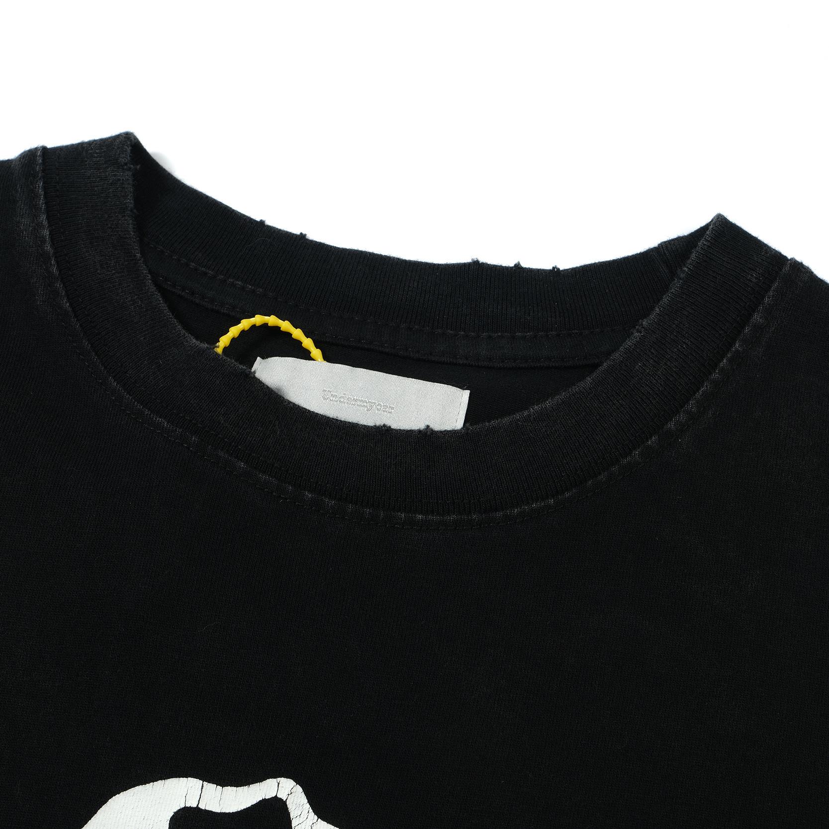 ENXUIT Black 'Realm of Infinity' Graphic T-Shirt