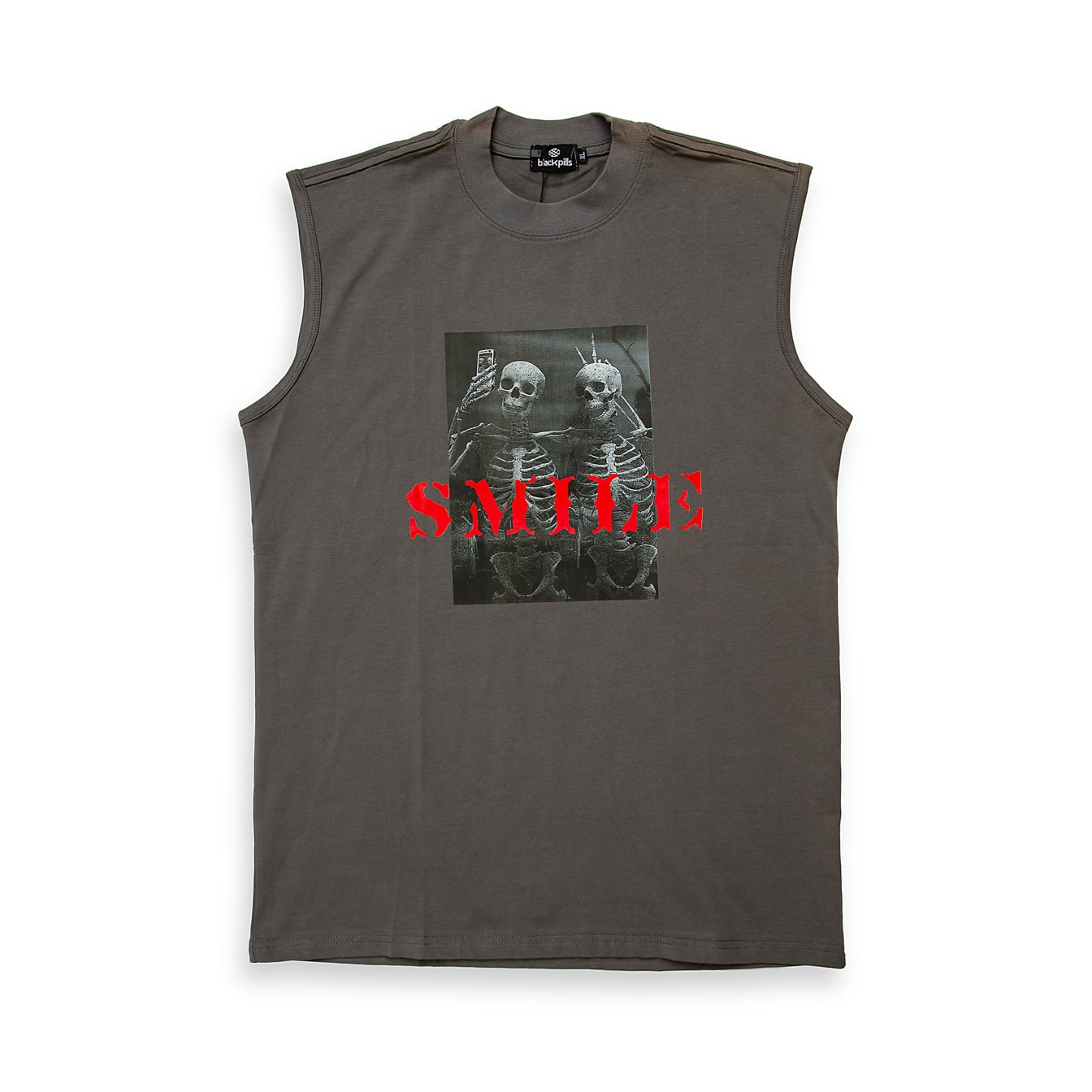 This is a relaxed-fit, crew-neck sleeveless t-shirt featuring a striking black and white graphic print.
