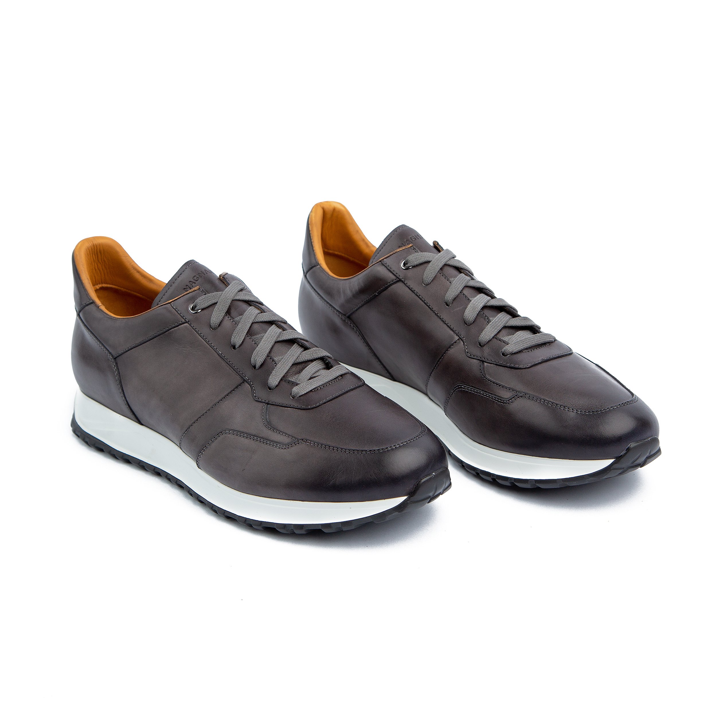 Magnanni Fado Leather Low Top Sneakers | Agu.ng