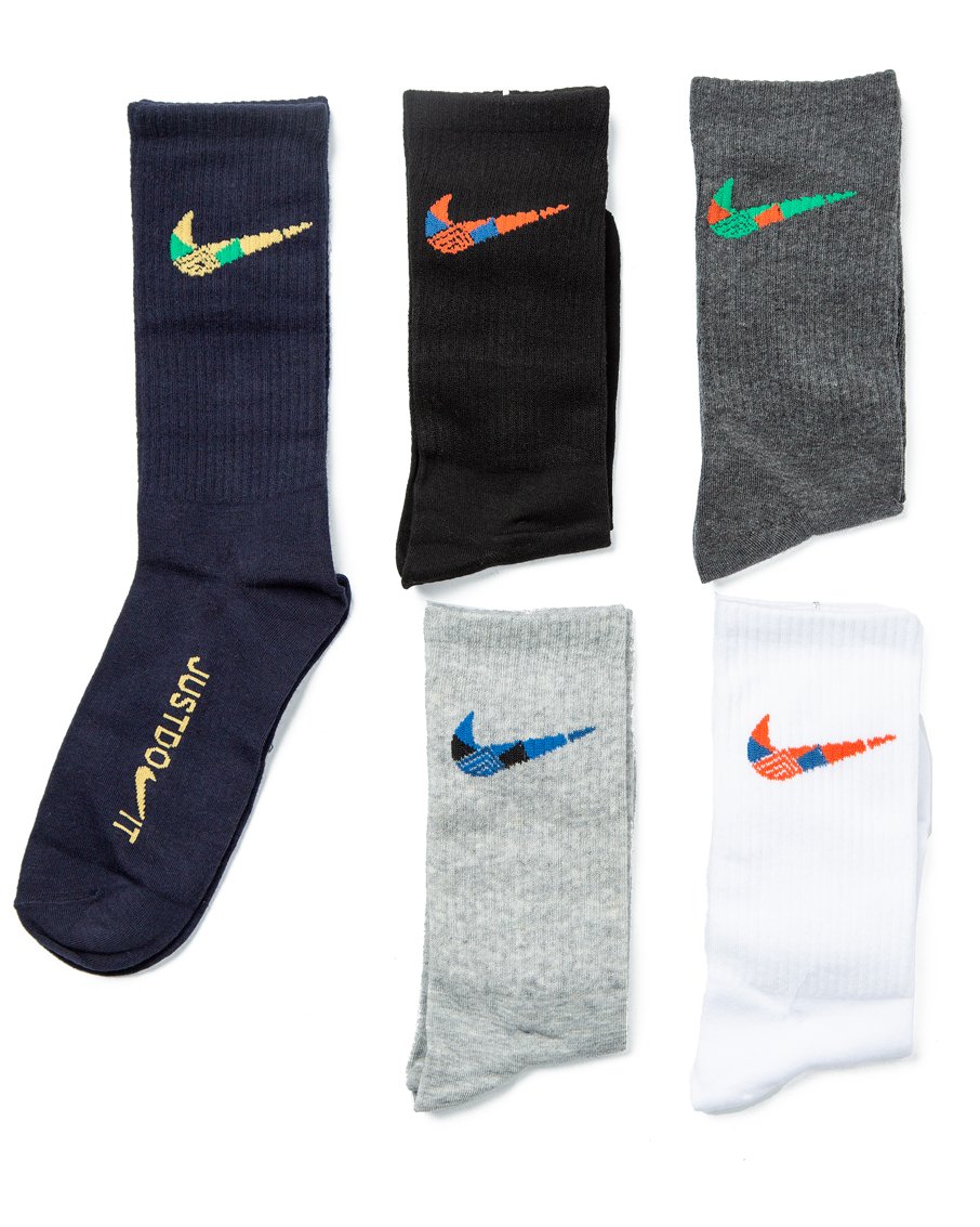 Nike Embroidered Swoosh Socks - 5 Pairs Gift Box | Unisex