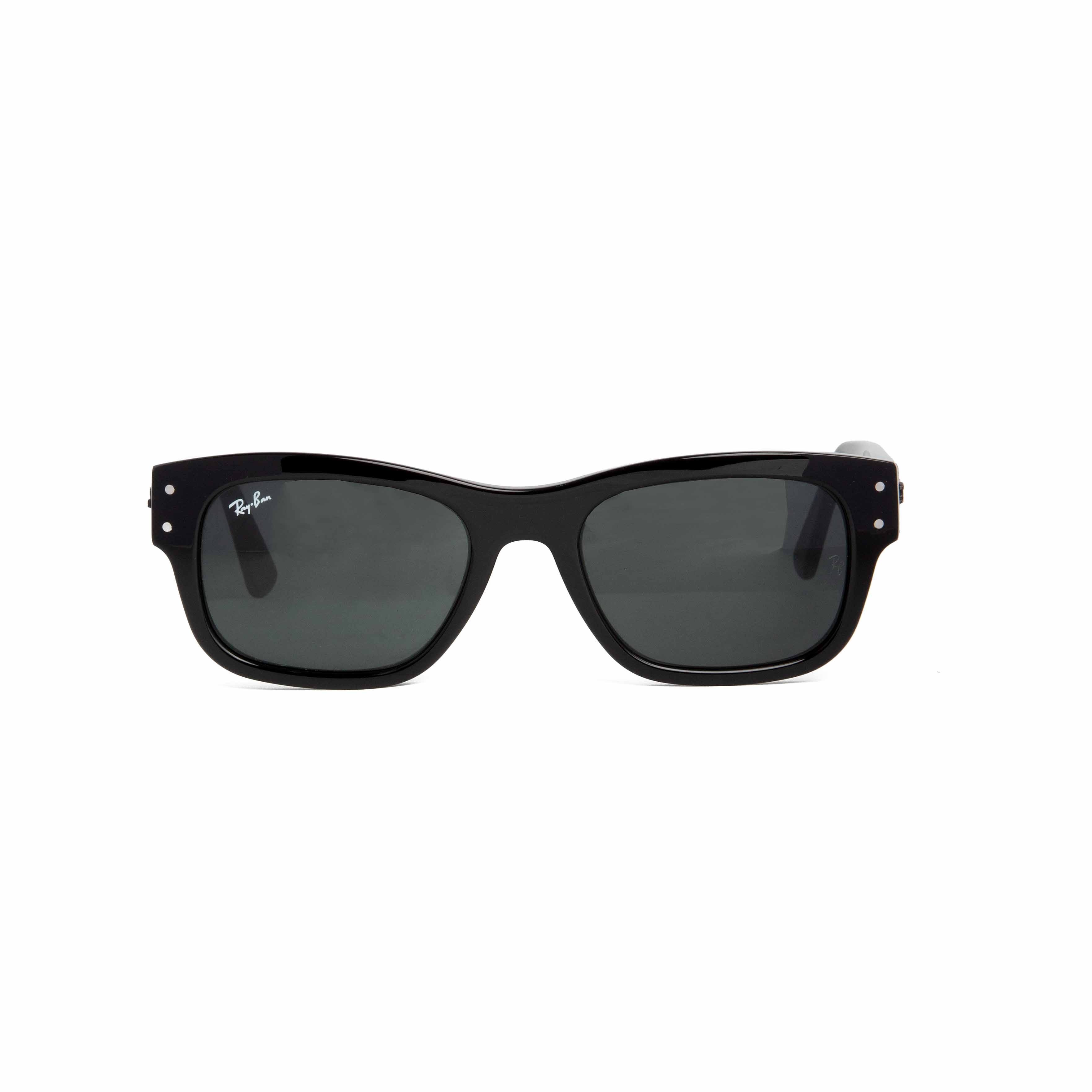 Classic Ray-Ban Wayfarer II Sunglasses - Black Frame with Dark Grey Lenses - Iconic Unisex Style"