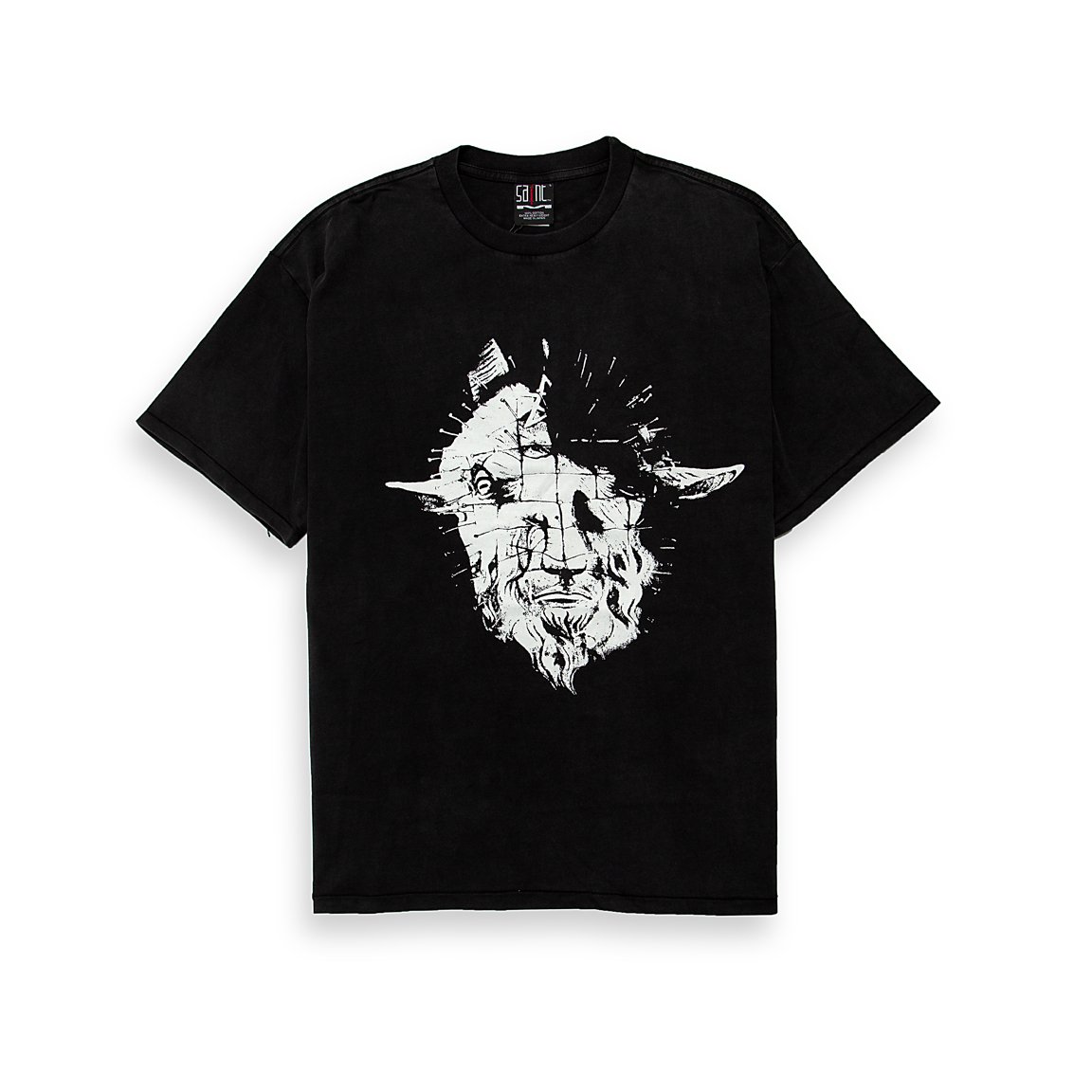 This is a relaxed-fit, short-sleeve t-shirt featuring a striking black and white graphic print.