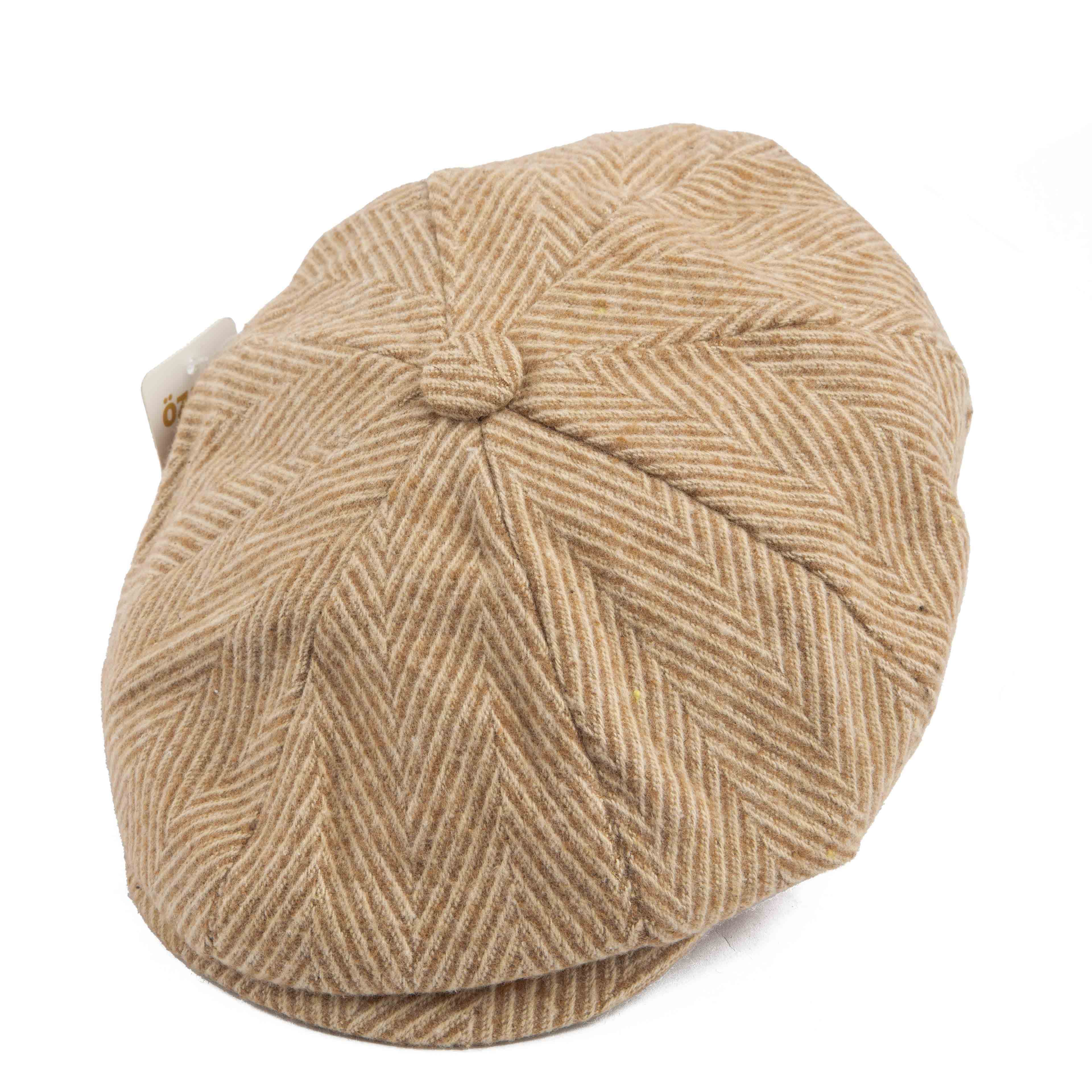 Classic tan herringbone newsboy cap for men, perfect for versatile everyday wear.